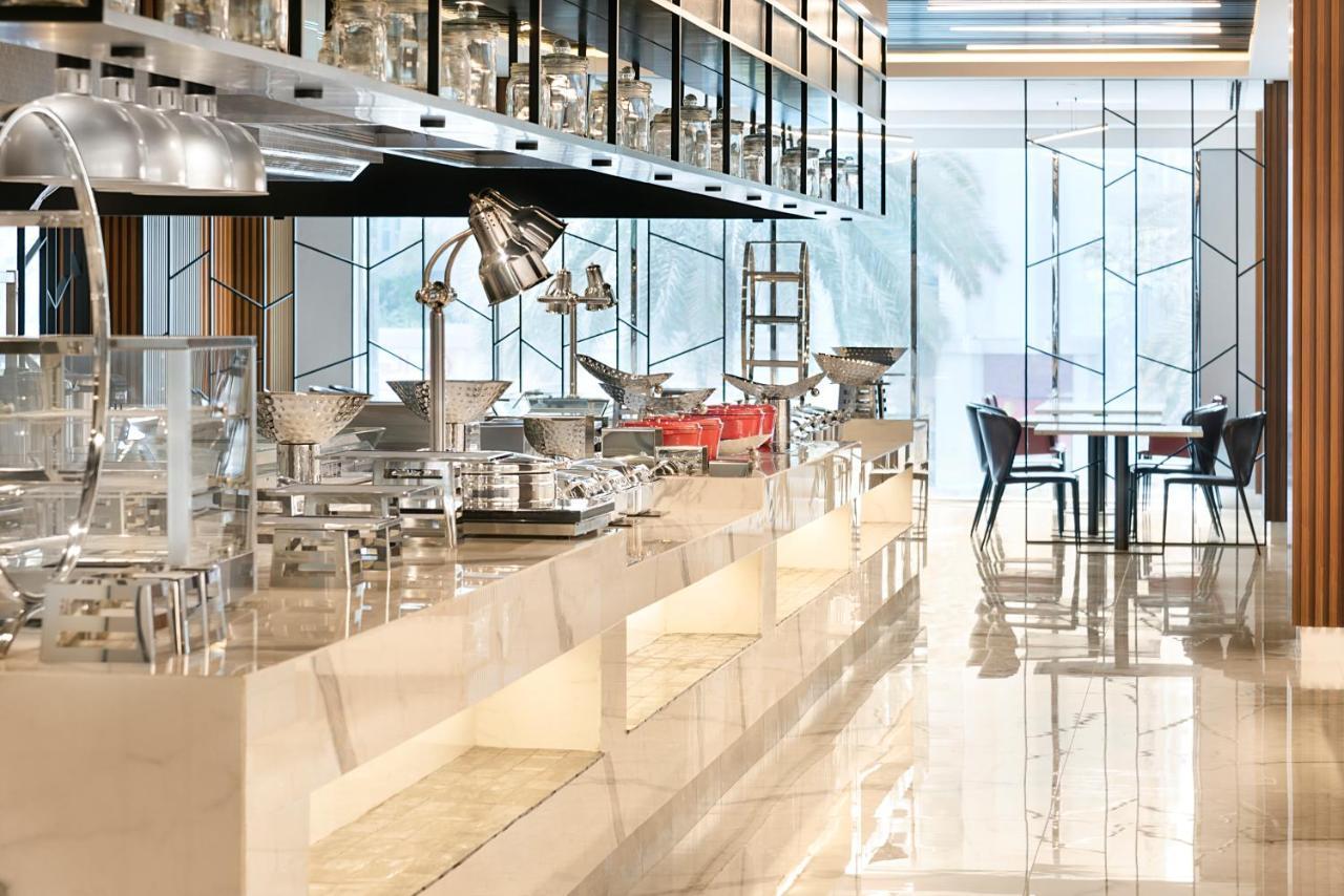 Asiana Grand Hotel دبي المظهر الخارجي الصورة The kitchen at the restaurant
